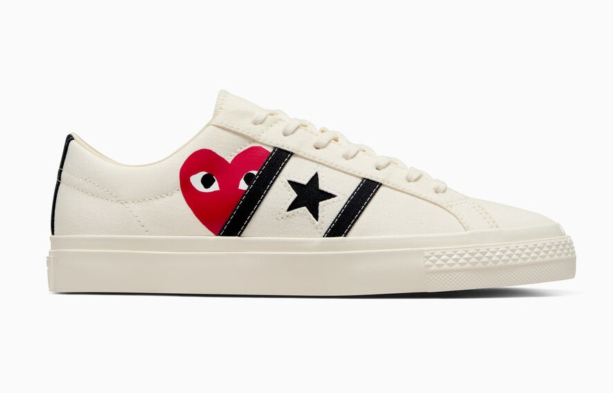 Converse x PLAY Comme des Garçons One Star Academy Pro Baskets Basses Unisexe Blanc lait/Noir/Rouge