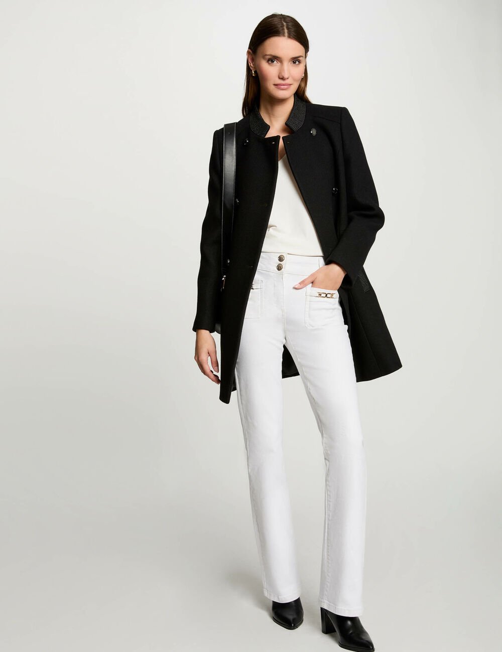 Manteau long boutonné GSUZI Morgan noir : Coupe droite et intemporelle