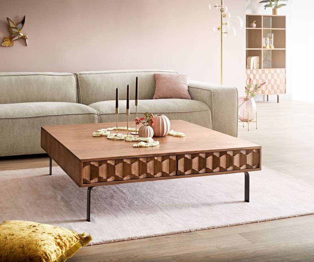 Table basse FEVO en acacia marron de Delife en promotion à -200€