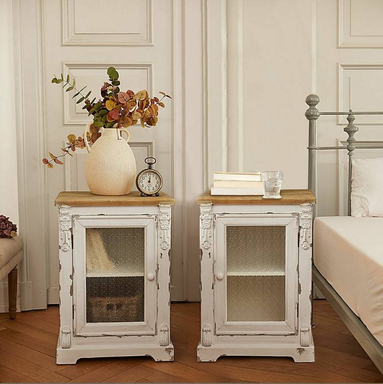 Lot de 2 Tables de chevet ARETTE Bois de Sapin blanc vieilli/marron - Loberon