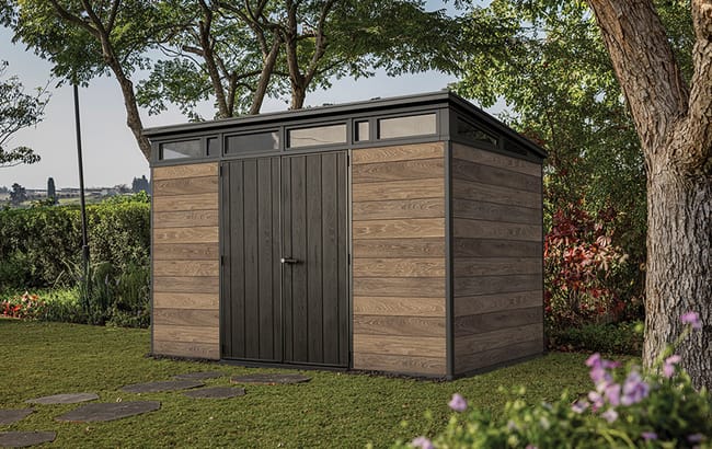 Abri de jardin WALNUT Signature 117 KETER 7.4 m² en résine coloris noyer