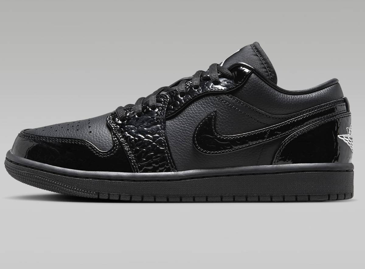 AIR JORDAN 1 Low SE Baskets Basses Femme Noir/Blanc/Metallic Silver/Noir