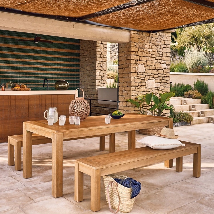 Ensemble Table de jardin ELSIE et 2 bancs en bois d'acacia - Maisons du Monde