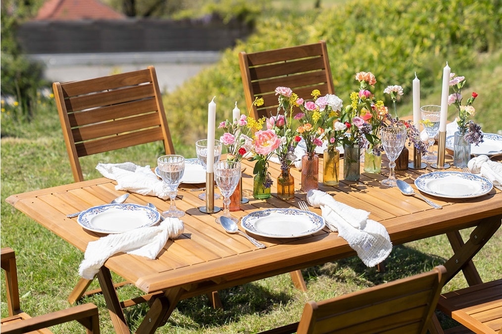 Table de jardin pliante rectangulaire SANTIAGO en bois massif pas cher - Table de jardin Miliboo