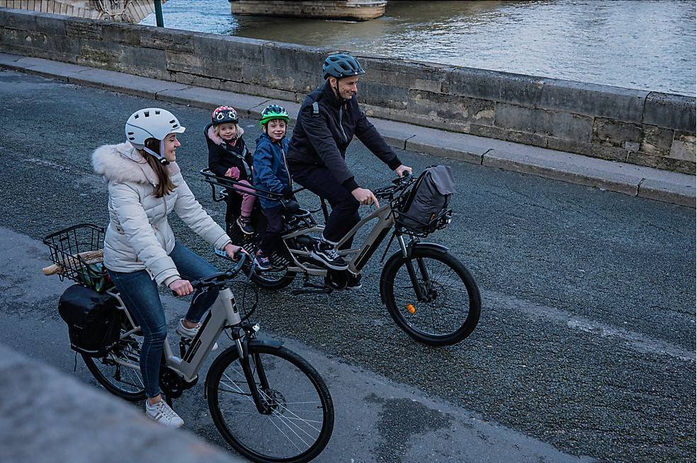 VTC électrique adulte CROSSOVER LONGTAIL 25km/h Max Autonomie 100 Km