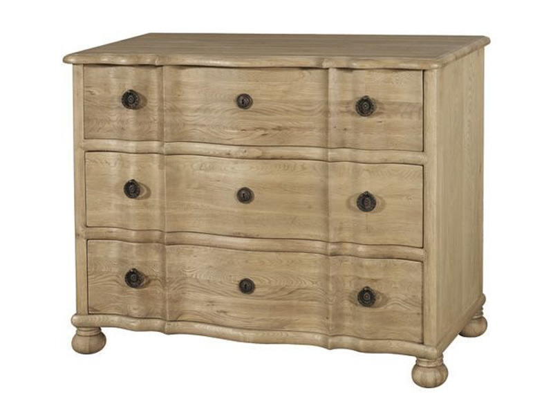 Promo Commode UsineDeco - Commode Naturi en bois massif Prix 809,00 Euros