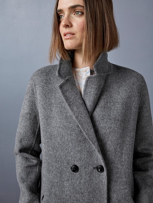 manteau gris foncé femme