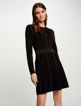 Robe tricot courte ajustée RMCLOU Morgan noir : Élégance avec Détails Cloutés